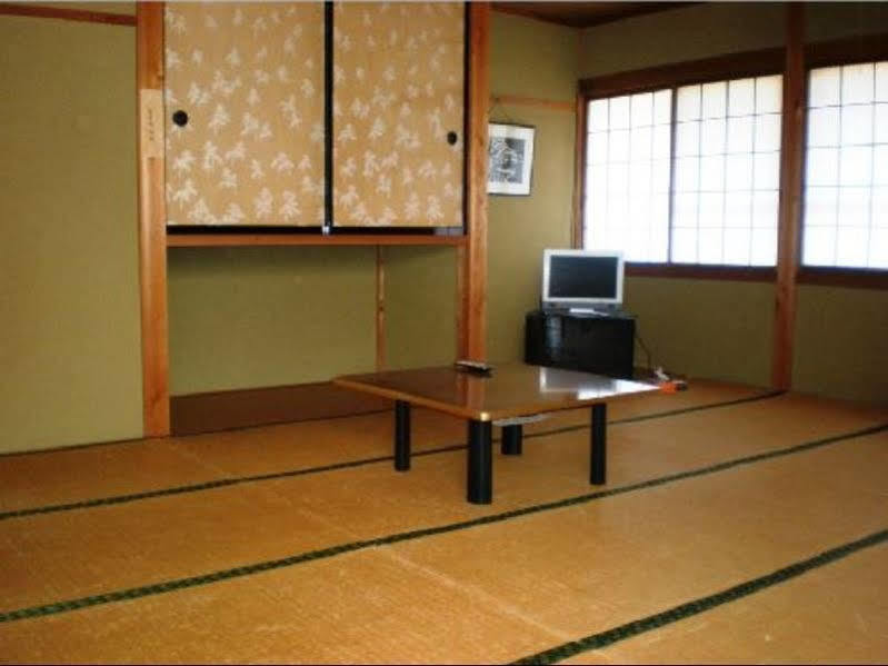 Iwatakiso Hotel Takayama  Ngoại thất bức ảnh